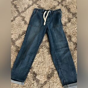 NWOT Judy Blue jogger jeans - size 11/30